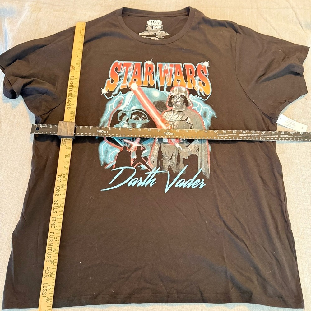 Star Wars Darth Vader Graphic T Shirt Mens 2XL Black Lightsaber Movie Tee - Picture 3 of 4